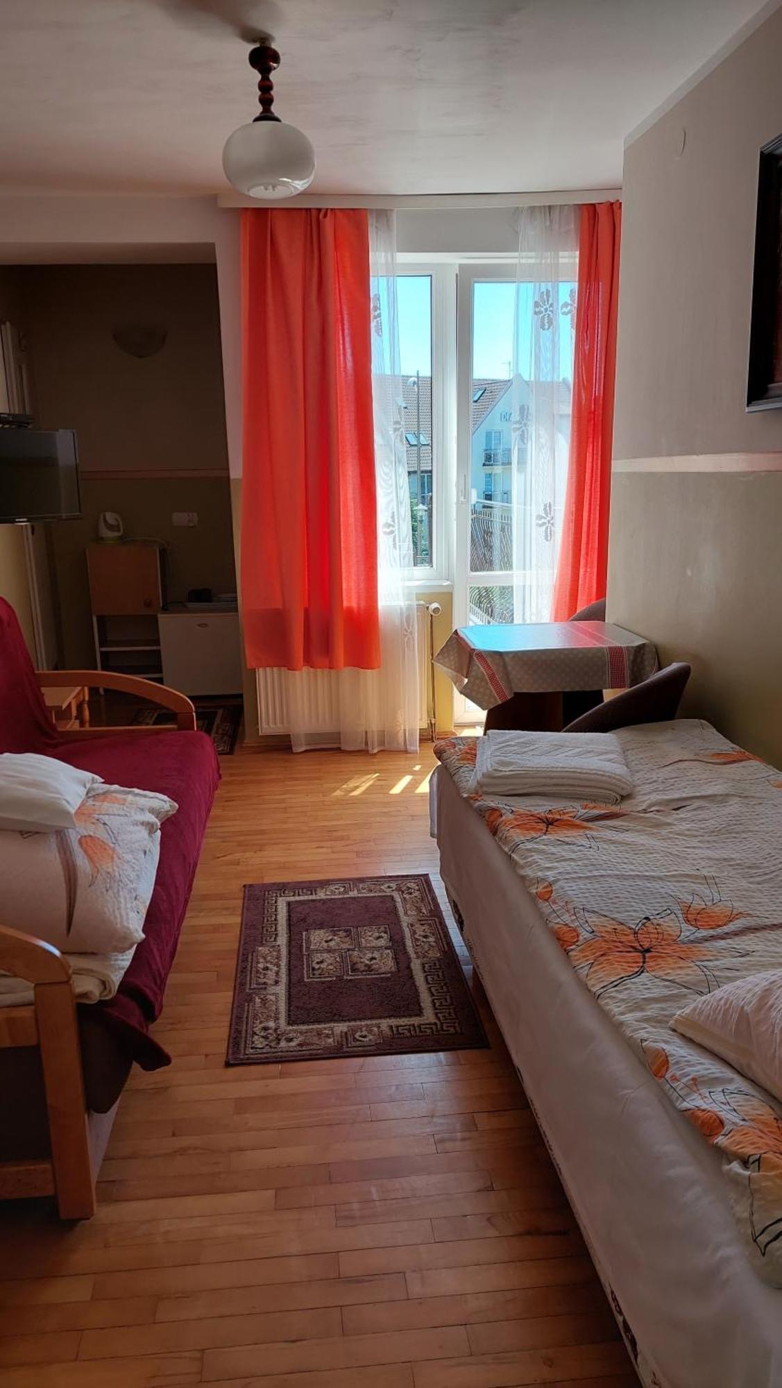 Noclegi U Krystyny Rewal Eksteriør billede